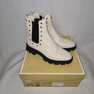 Michael Michael Kors Ridley Gore Bootie in Light Cream, Women's Size 7.5M, NIB